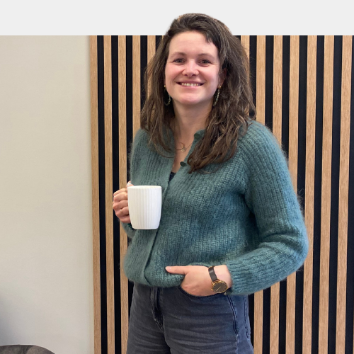 Ellen Vroom | Edufax